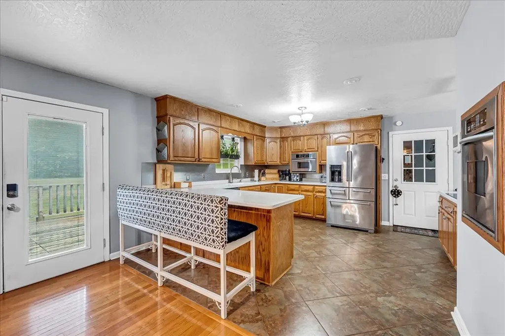 3955 River Road Baxter TN 38544