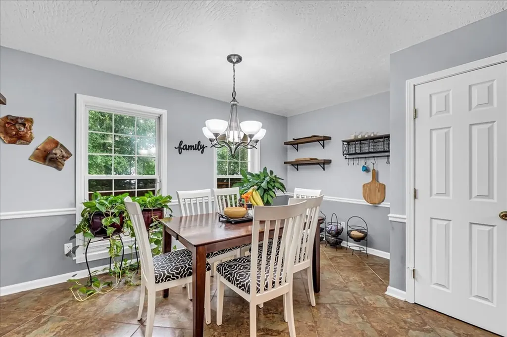 3955 River Road Baxter TN 38544