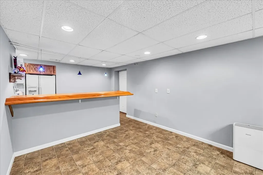 3955 River Road Baxter TN 38544