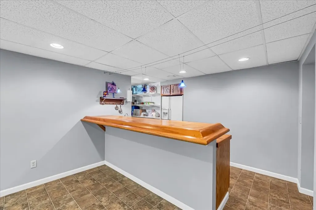 3955 River Road Baxter TN 38544