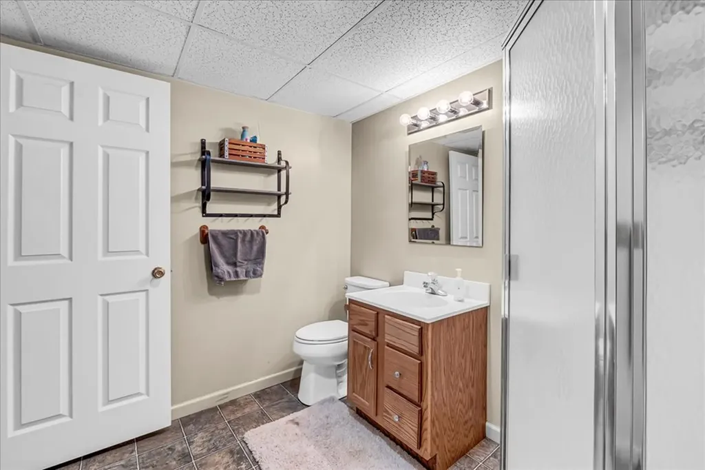 3955 River Road Baxter TN 38544