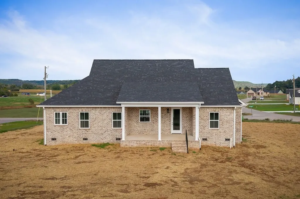 612 Harleys Ridge Sparta TN 38583