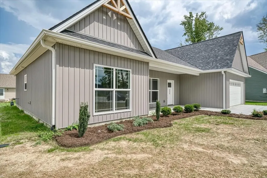 2298 Lopez Court Cookeville TN 38506