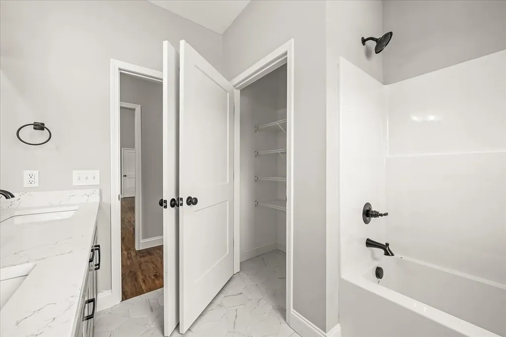 2298 Lopez Court Cookeville TN 38506