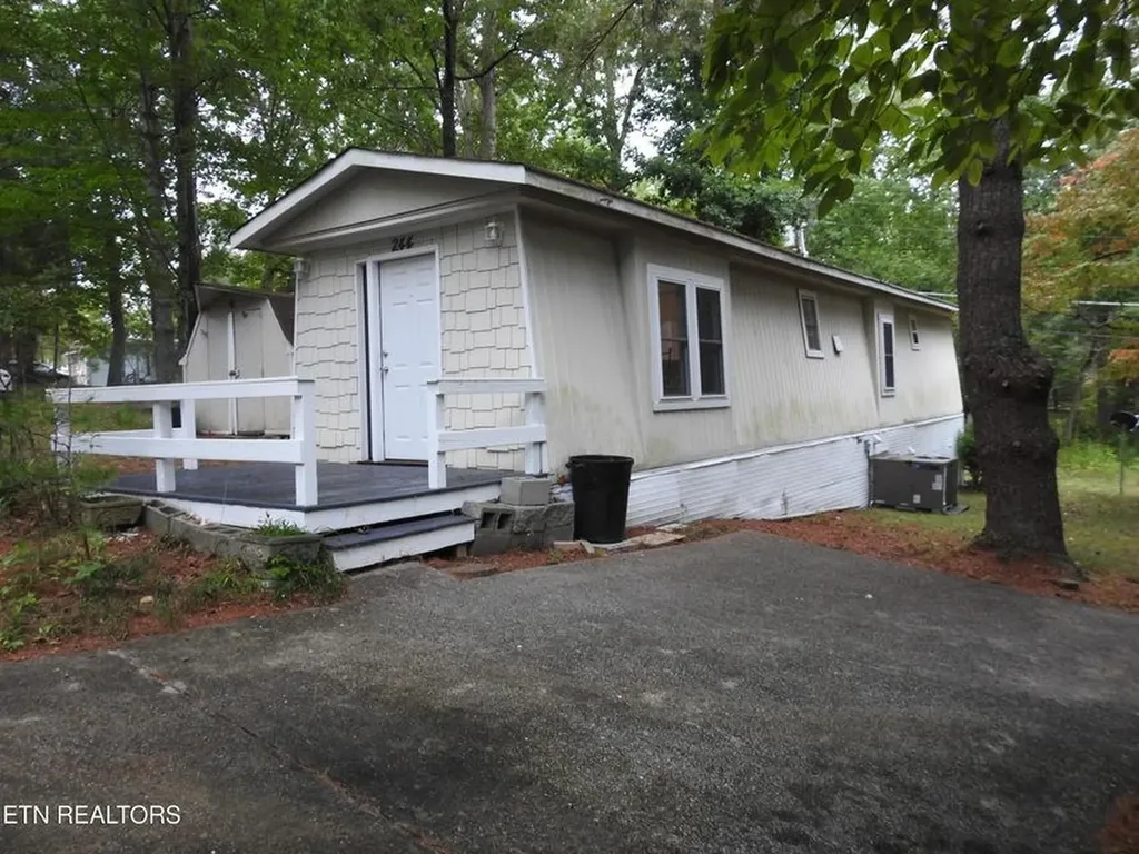 244 Rugby Road Crossville TN 38558-6347