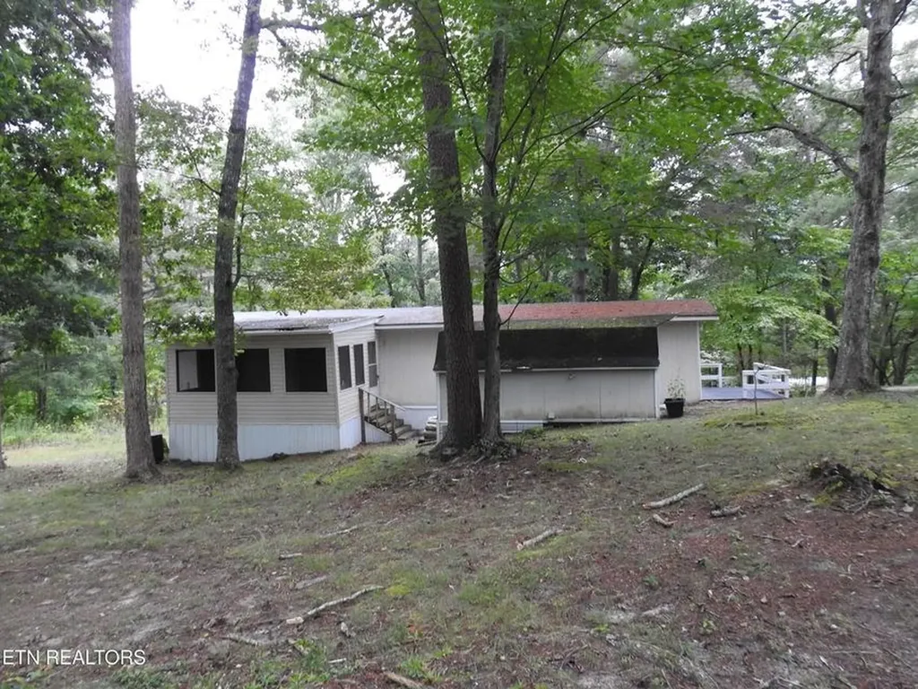 244 Rugby Road Crossville TN 38558-6347