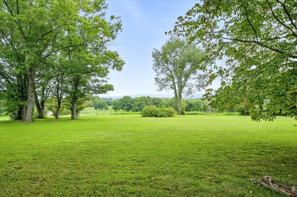 548 Turntable Road Sparta TN 38583