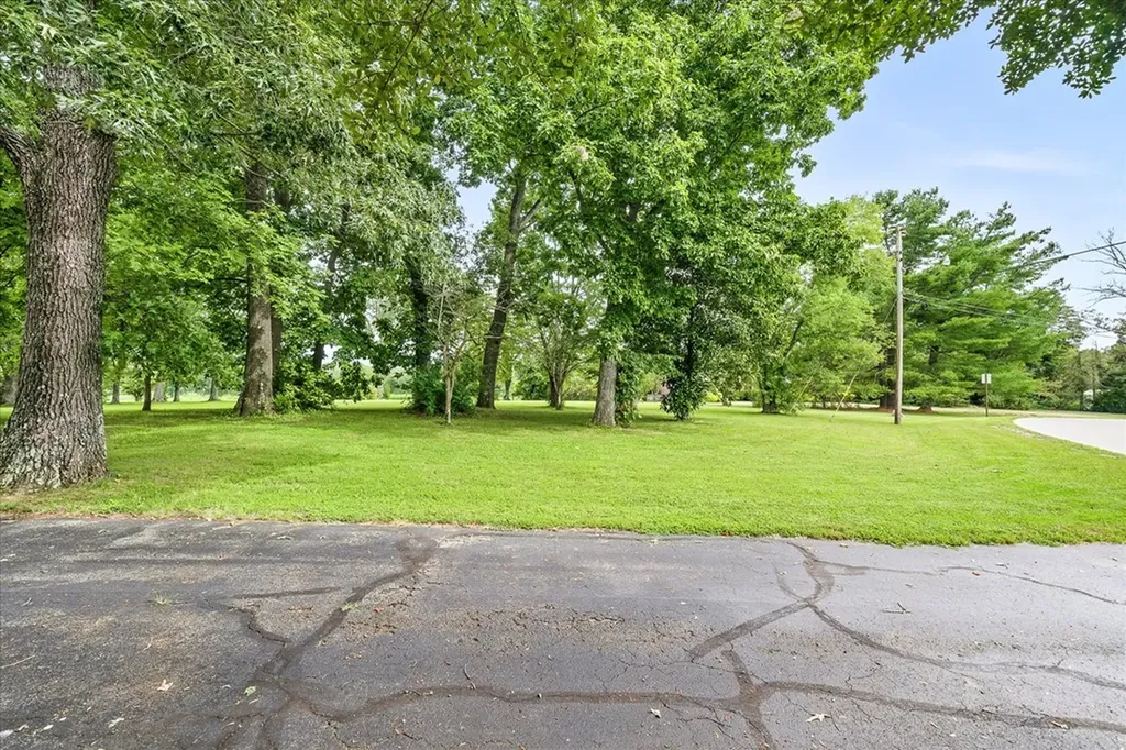 548 Turntable Road Sparta TN 38583