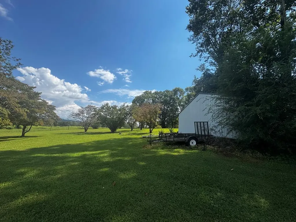 548 Turntable Road Sparta TN 38583