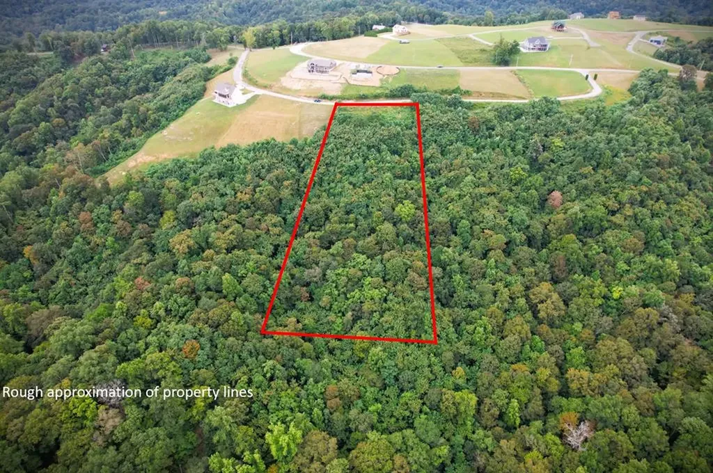 20C Rockfish Road Hilham TN 38568