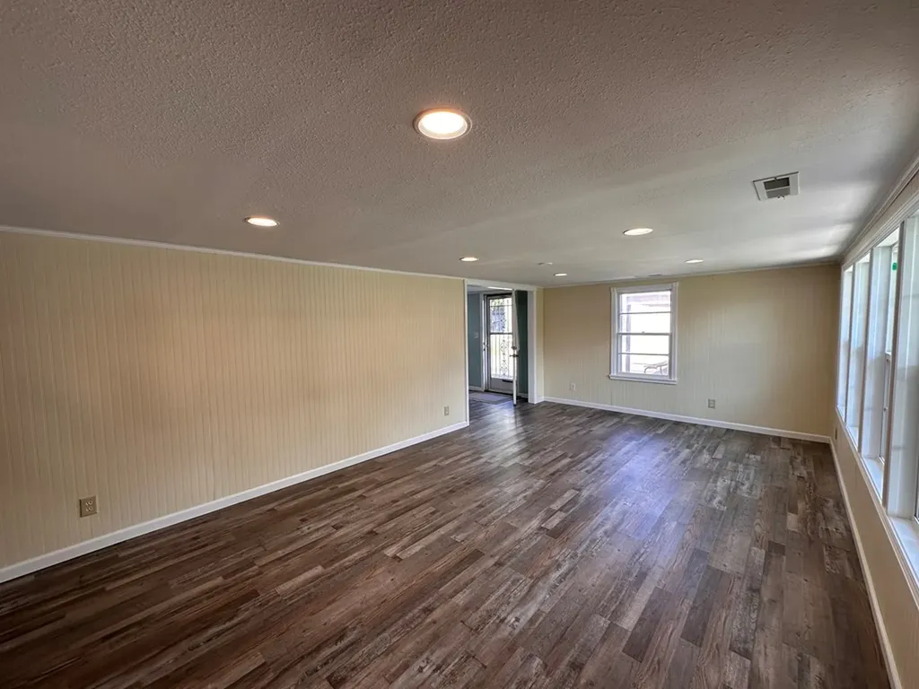 Jamestown TN 38556