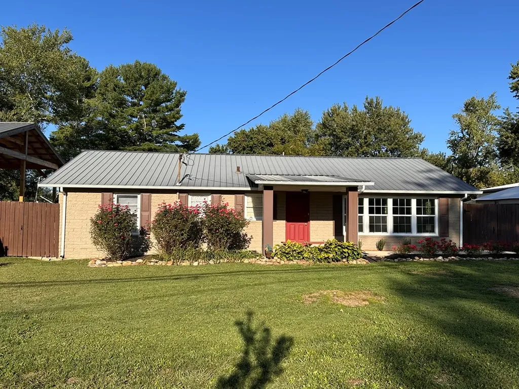 Jamestown TN 38556