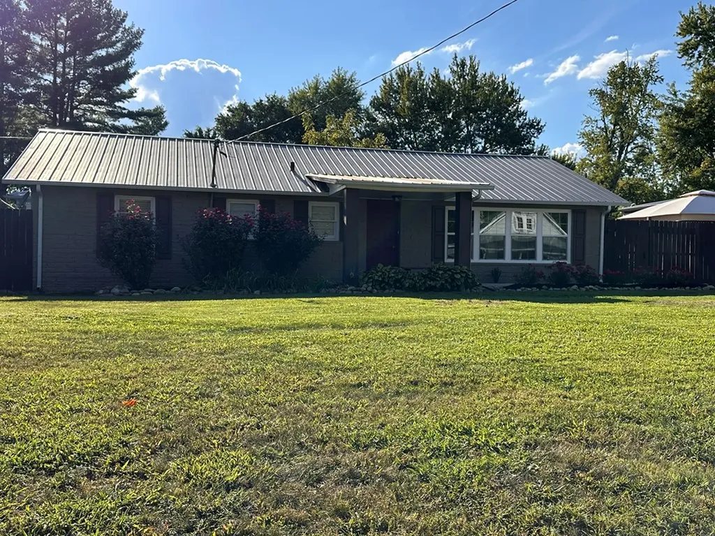 Jamestown TN 38556