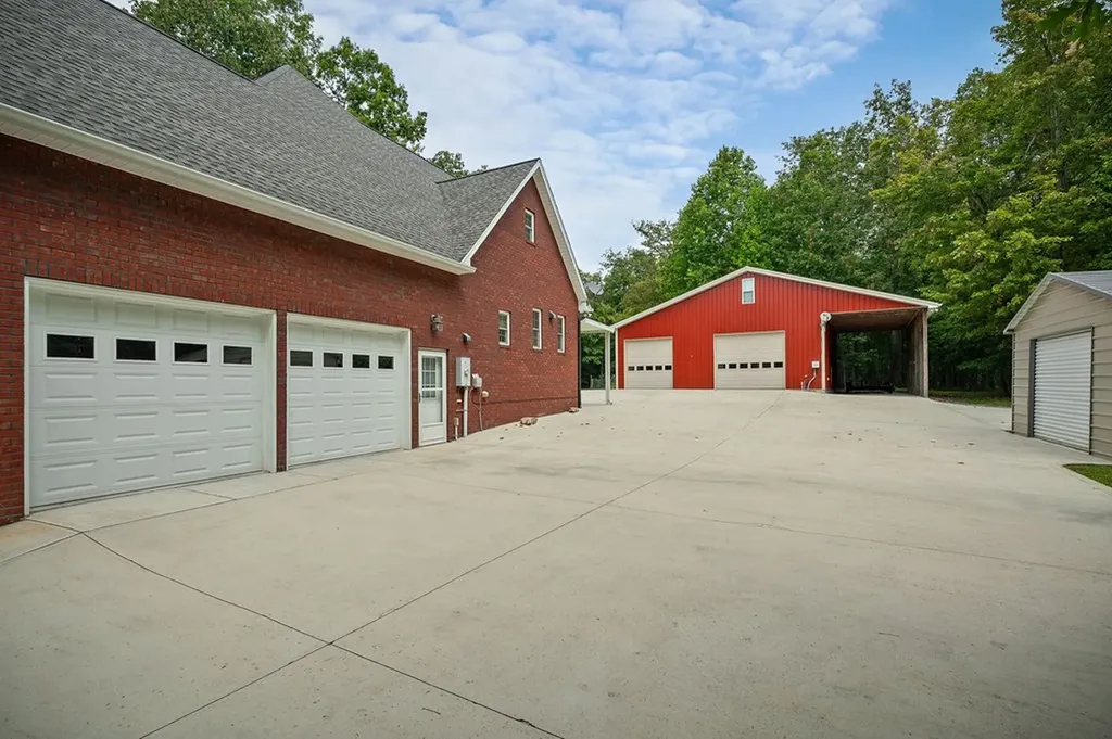 1080 Brotherton Drive Cookeville TN 38506