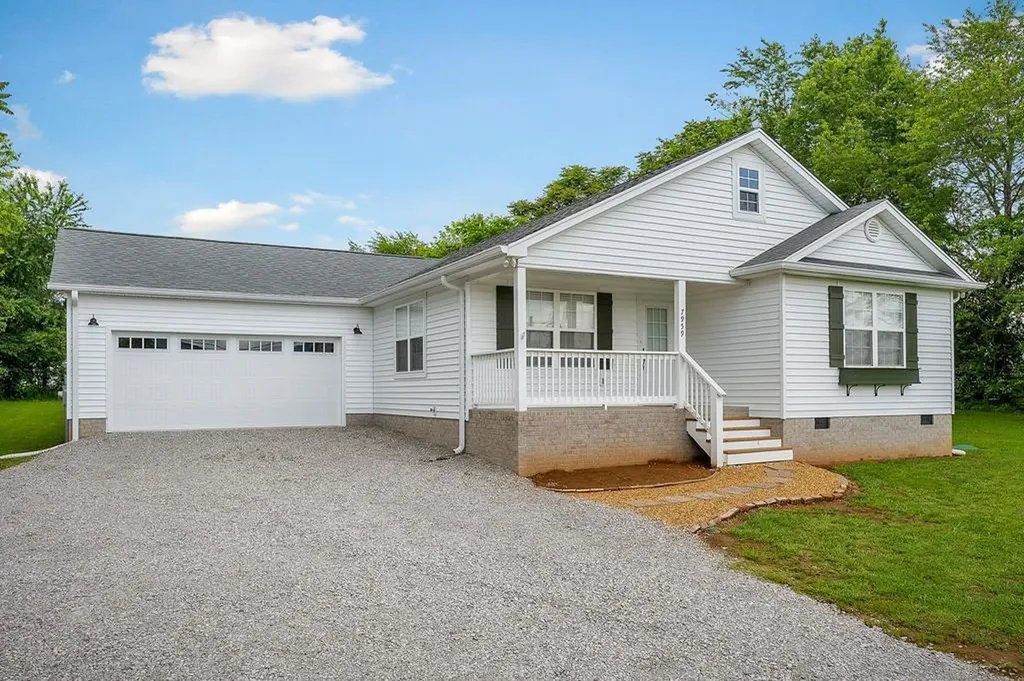 7959 Monterey Highway Sparta TN 38583