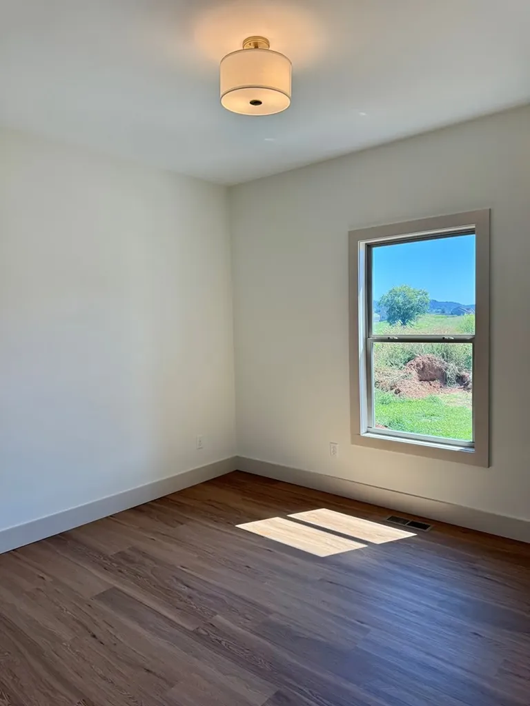 560 Harley's Ridge Sparta TN 38583