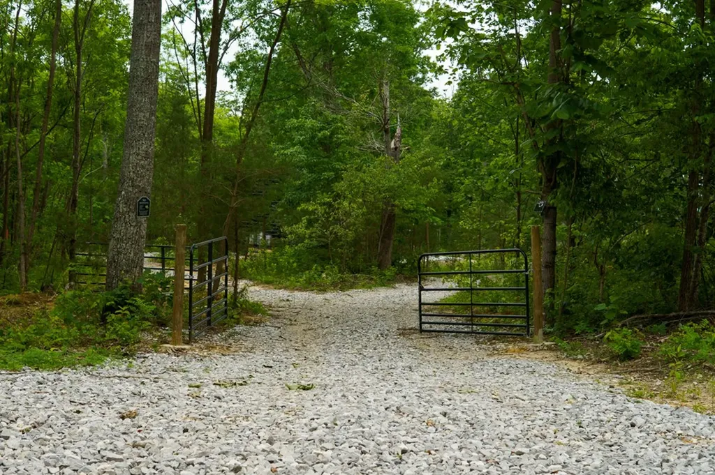 710 Bakers Terrace Spencer TN 38585