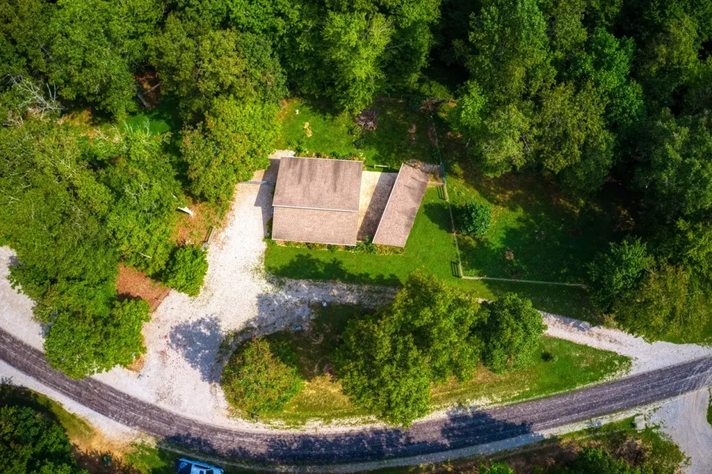 326 Goad Mill Lane Allardt TN 38504