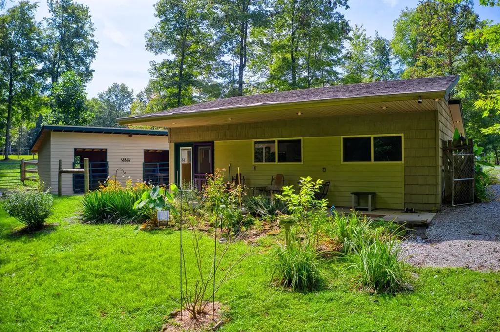 326 Goad Mill Lane Allardt TN 38504