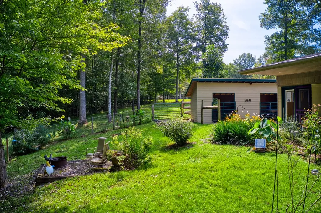 326 Goad Mill Lane Allardt TN 38504