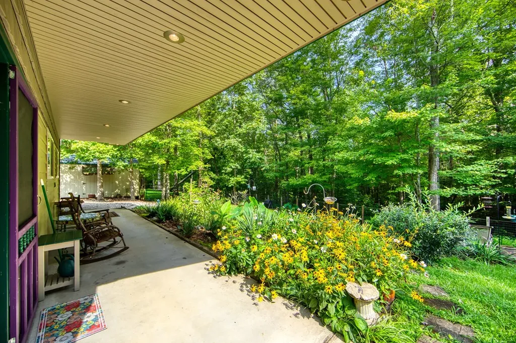 326 Goad Mill Lane Allardt TN 38504