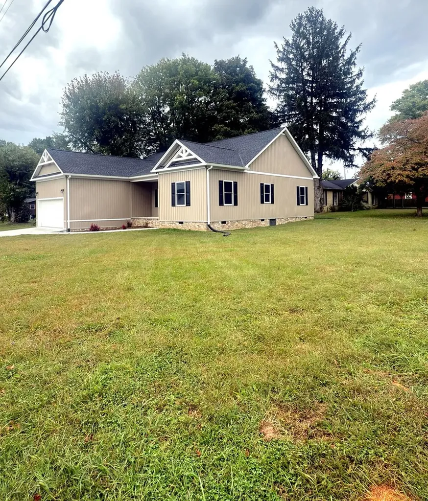 633 Rockwell Drive Cookeville TN 38506