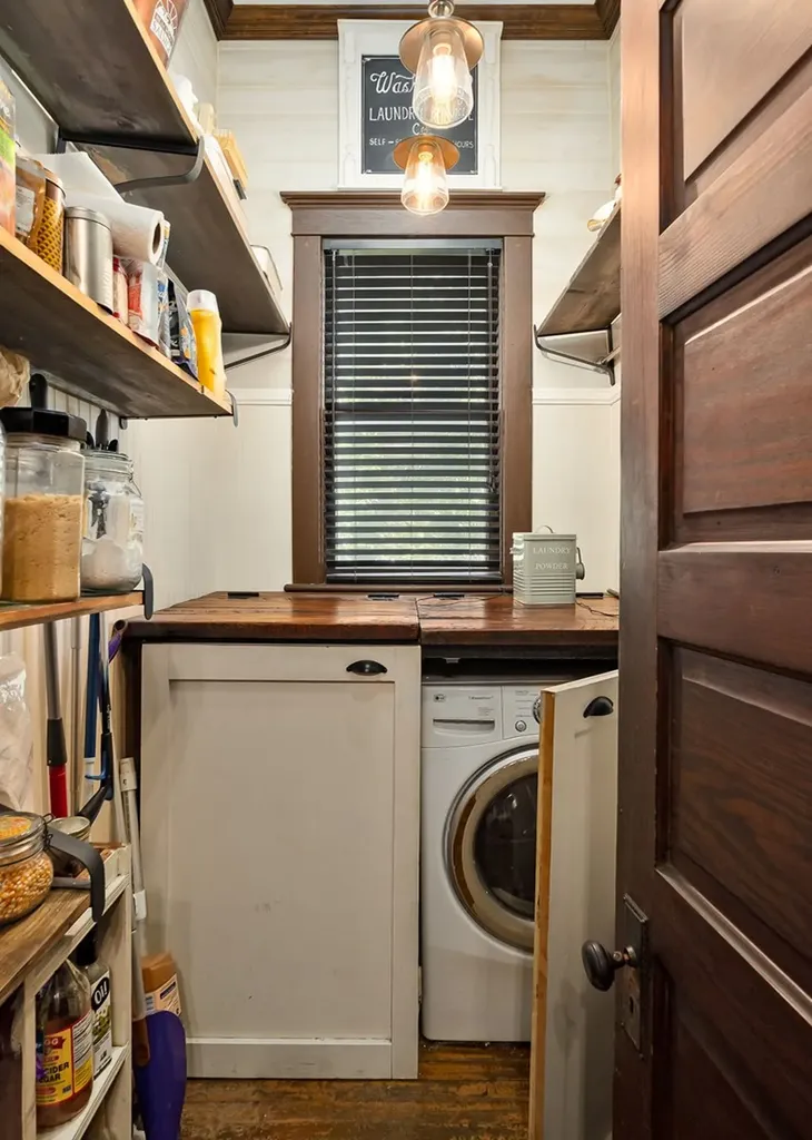 215 W. Sparta Street Mcminnville TN 37110