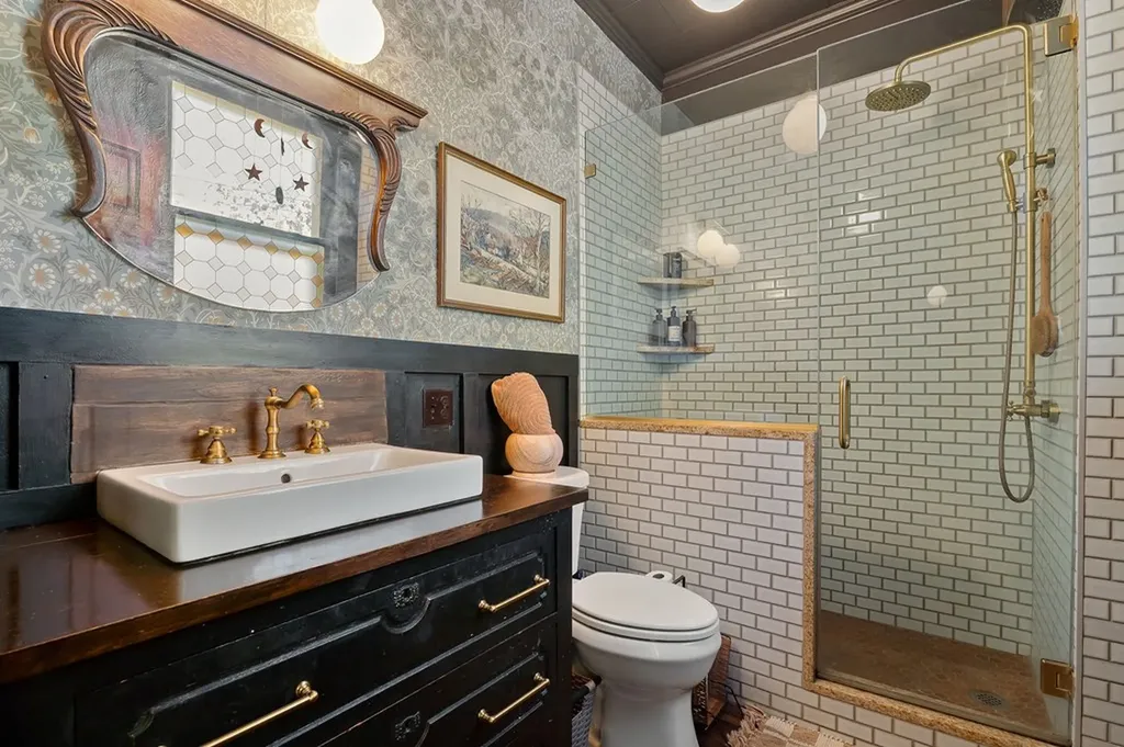 215 W. Sparta Street Mcminnville TN 37110