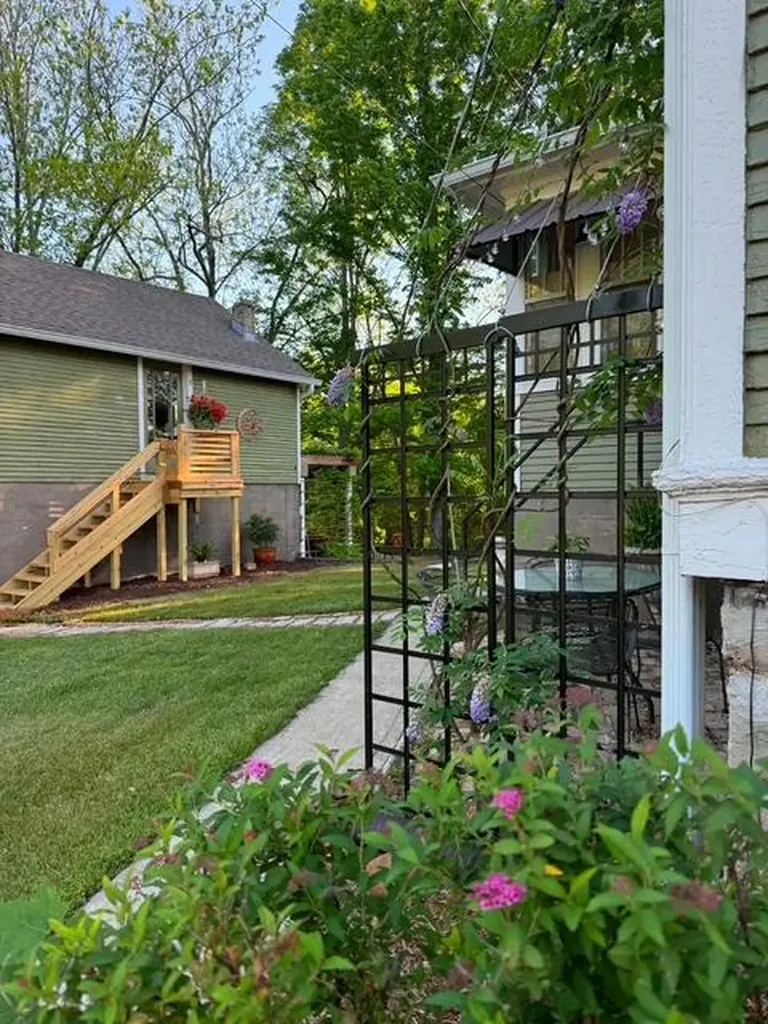 215 W. Sparta Street Mcminnville TN 37110