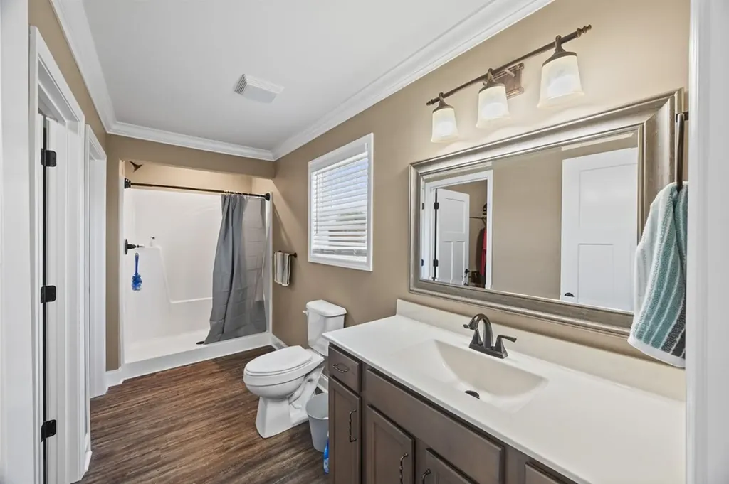 161 County House Road Livingston TN 38570