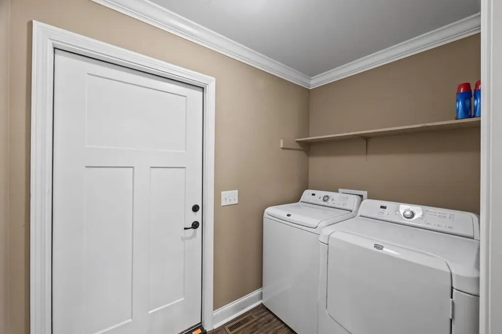 161 County House Road Livingston TN 38570