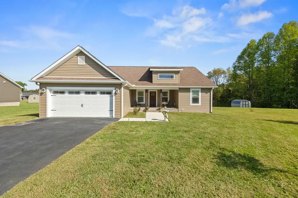 161 County House Road Livingston TN 38570