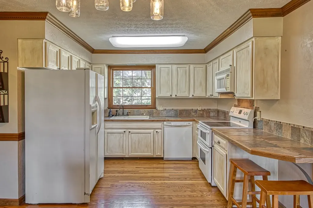 1441 Bunker Hill Road Cookeville TN 38506