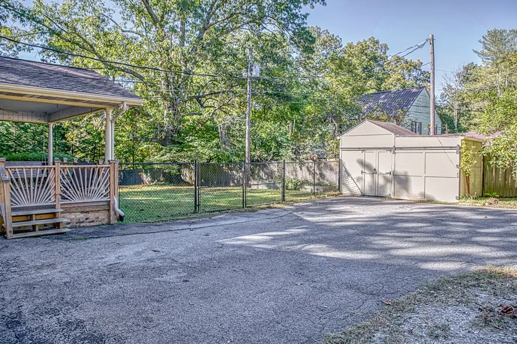 1441 Bunker Hill Road Cookeville TN 38506