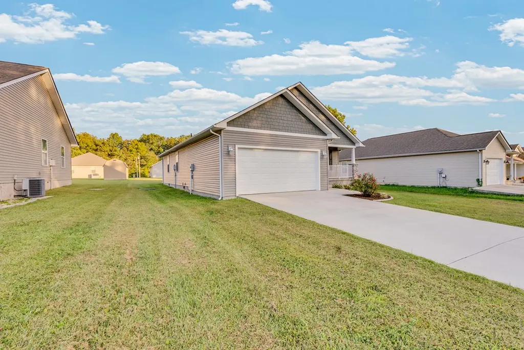 290 County Garage Road Crossville TN 38555