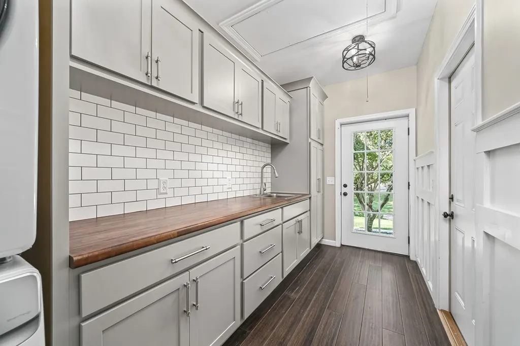 858 Loweland Road Cookeville TN 38501