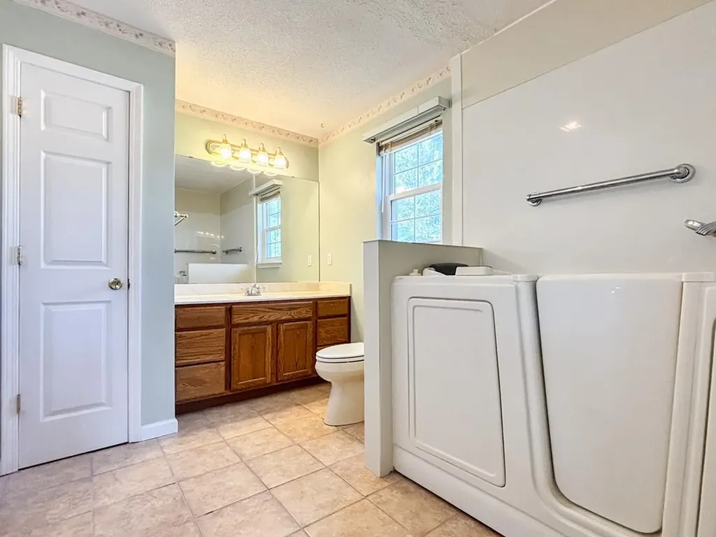 1252 Cook Road Crossville TN 38555