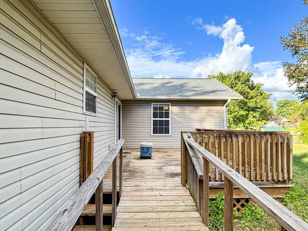 1252 Cook Road Crossville TN 38555