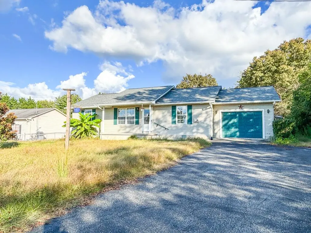 1252 Cook Road Crossville TN 38555