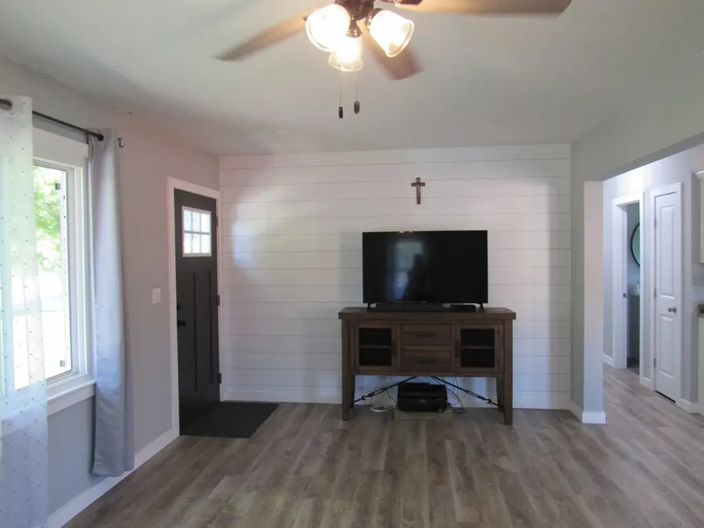 727 Hutcheson Road Cookeville TN 38506