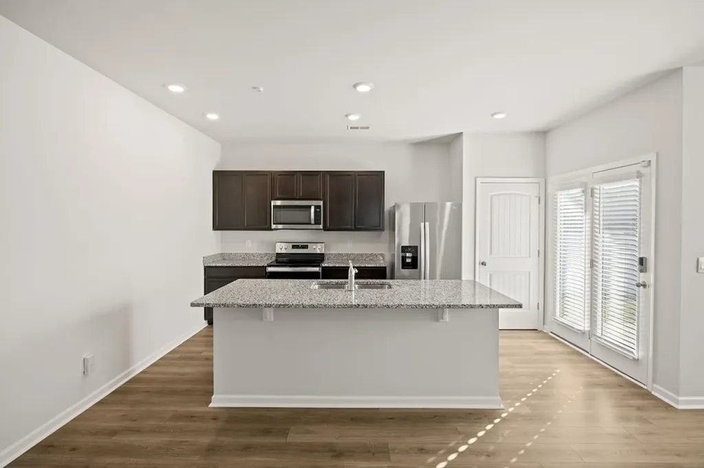 312 Oliver Way Baxter TN 38544