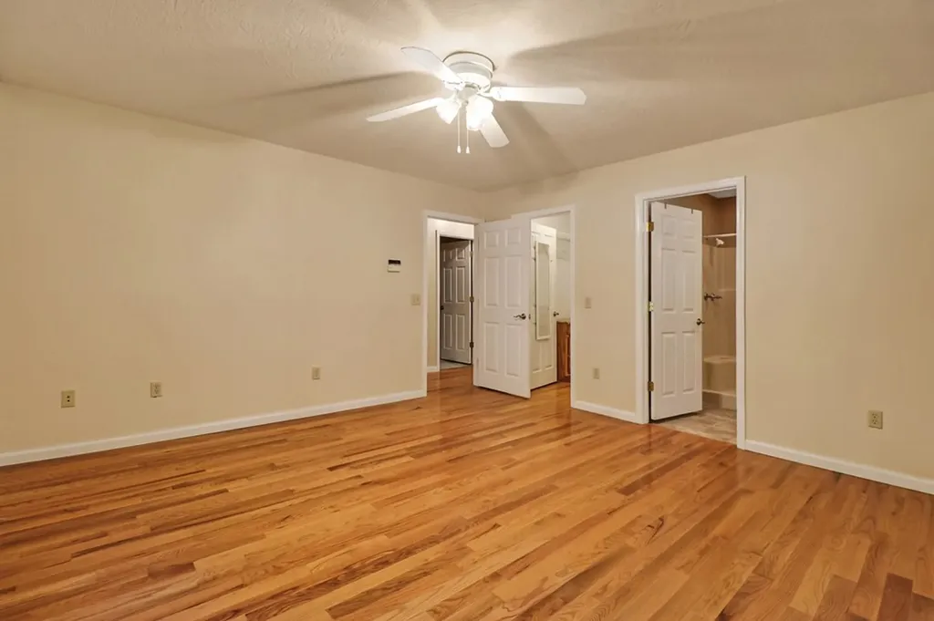 4045 Lone Wolf Circle Crossville TN 38572