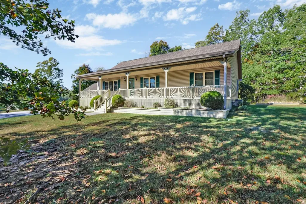 4045 Lone Wolf Circle Crossville TN 38572