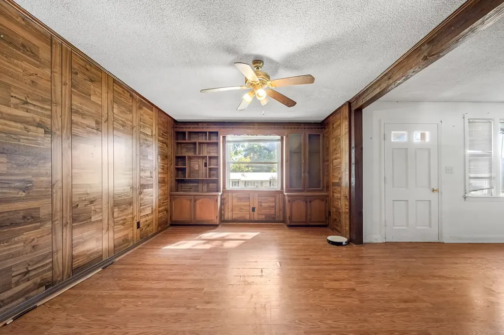 700 Hollow Springs Road Woodbury TN 37190