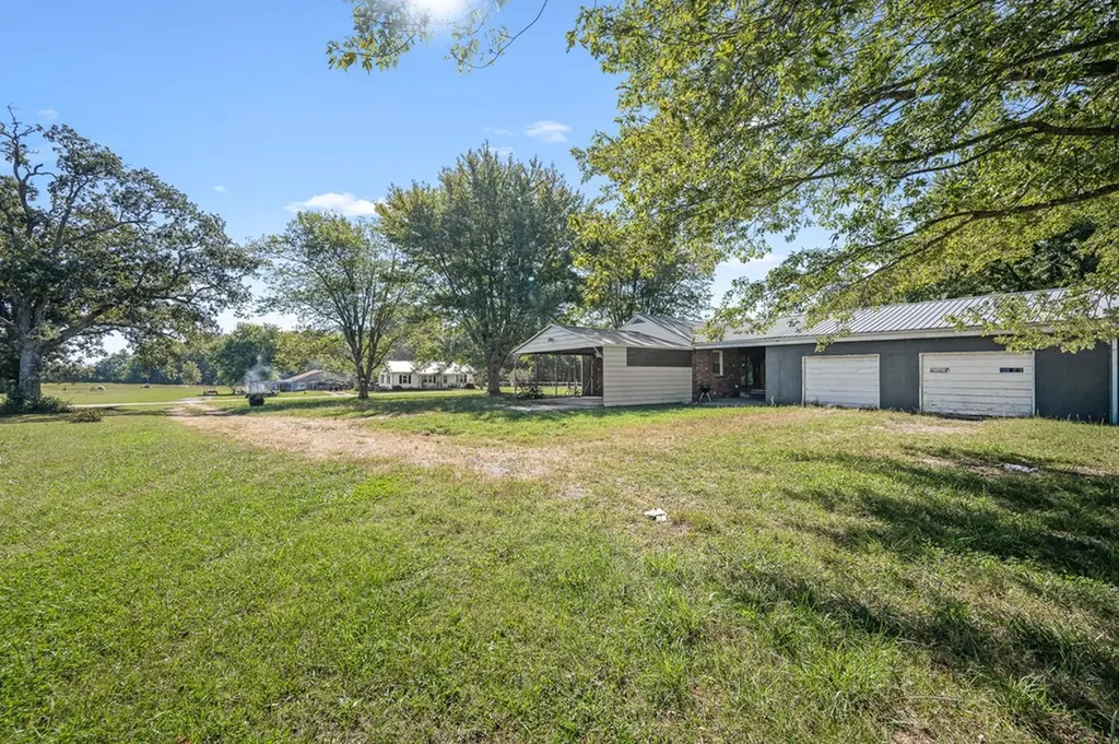 700 Hollow Springs Road Woodbury TN 37190