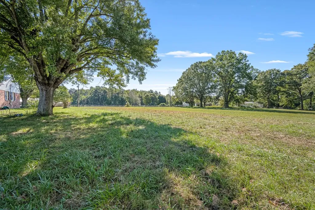 700 Hollow Springs Road Woodbury TN 37190