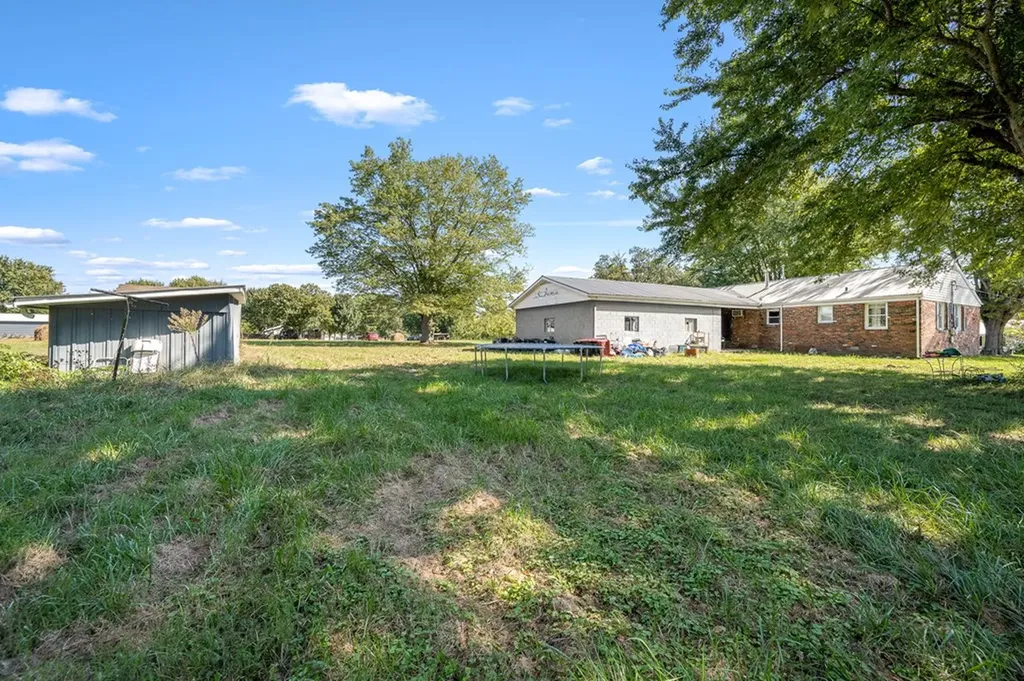 700 Hollow Springs Road Woodbury TN 37190