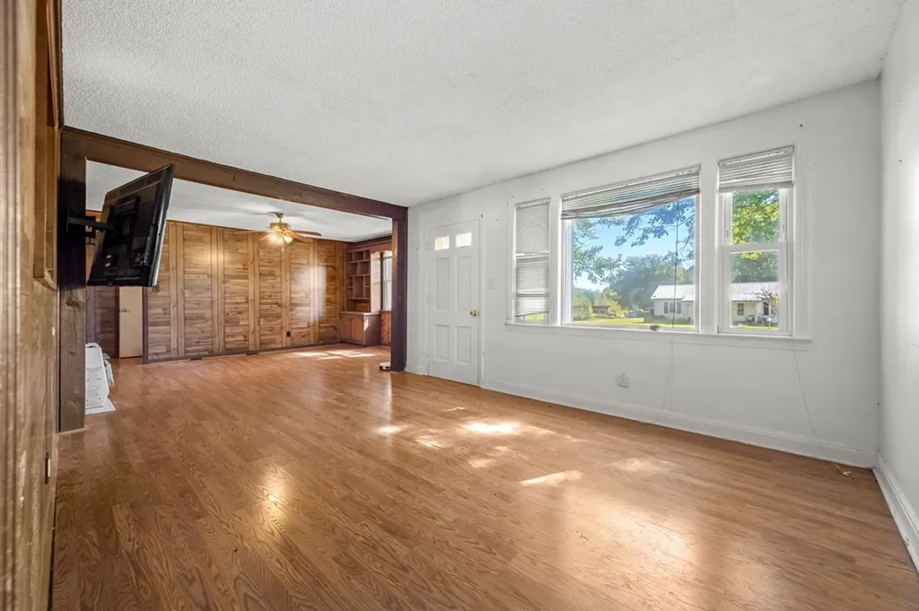 700 Hollow Springs Road Woodbury TN 37190