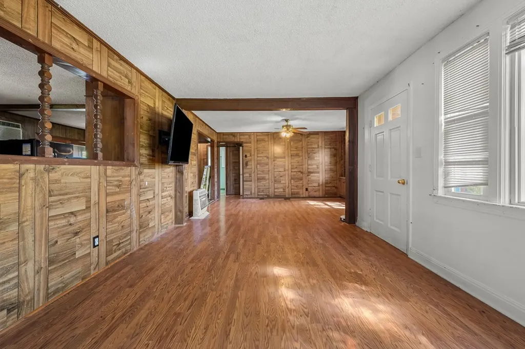 700 Hollow Springs Road Woodbury TN 37190