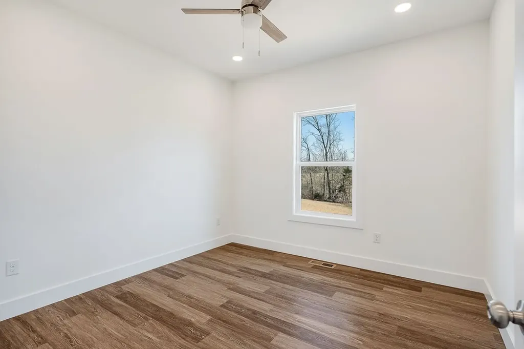 194 Johnson Chapel Road Sparta TN 38583